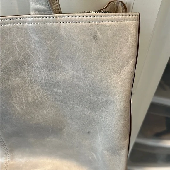 Stylish Silver Tote Bag - Picture 7 of 10